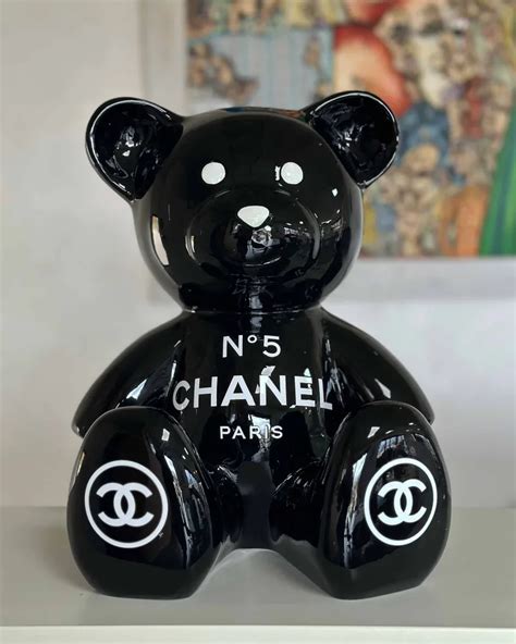 orso ceramica chanel|Elizabeth Y Orso, 59 .